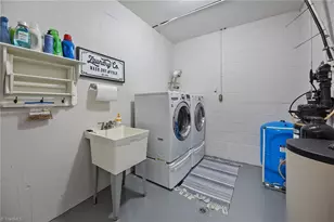 181 Stonegate Dr, Roxboro, NC 27574 - Photo 37