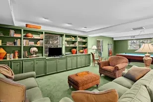 719 Rollingwood Dr, Greensboro, NC 27410 - Photo 37