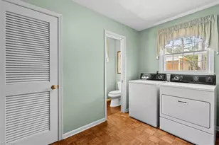 719 Rollingwood Dr, Greensboro, NC 27410 - Photo 33