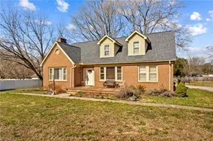 416 Peeler St, Salisbury, NC 28146 - Photo 1