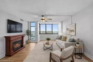 1101 N Elm St, Greensboro, NC 27401 - Photo 7