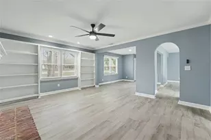 204 N Gurney St, Burlington, NC 27215 - Photo 9