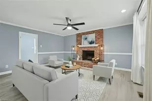 204 N Gurney St, Burlington, NC 27215 - Photo 7