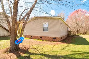 5600 Bunch Rd, Oak Ridge, NC 27310 - Photo 21