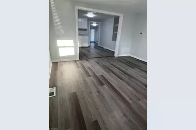 5075 Baux Mountain Road, Winston-Salem, NC 27105 - Photo 5