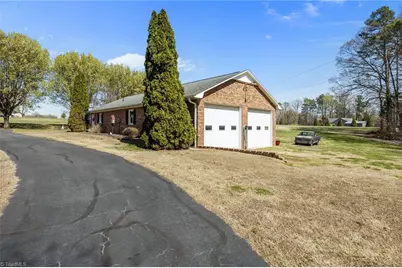 6262 Nc Highway 109, High Point, NC 27265 - Photo 45