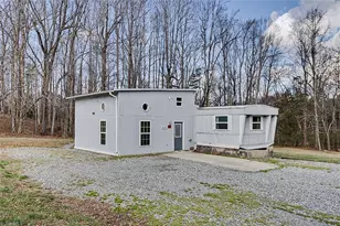 4183 Flinchum Farm Rd, Liberty, NC 27298 - Photo 3