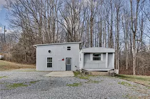 4183 Flinchum Farm Rd, Liberty, NC 27298 - Photo 47