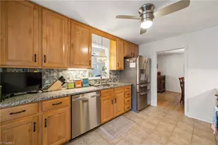 921 Watson Ave, Winston-Salem, NC 27103 - Photo 17