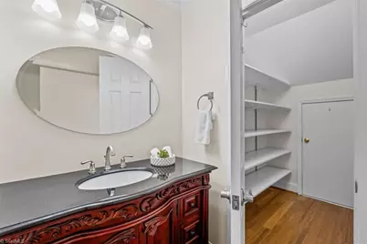 905 McDowell Drive, Greensboro, NC 27408 - Photo 39