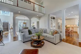 7 Foxglove Ln, Greensboro, NC 27455 - Photo 7