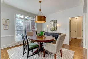 7 Foxglove Ln, Greensboro, NC 27455 - Photo 9