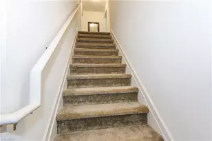 3805 Bissett Wy, Greensboro, NC 27405 - Photo 15