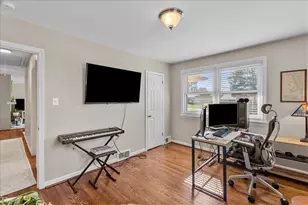 806 King George Dr, Greensboro, NC 27410 - Photo 21