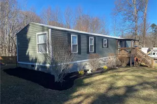 2658 Valleyspring Rd, Kernersville, NC 27284 - Photo 17