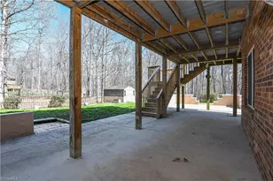 521 Dogwood Dr, Liberty, NC 27298 - Photo 25