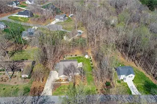 521 Dogwood Dr, Liberty, NC 27298 - Photo 47