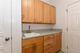 521 Dogwood Dr, Liberty, NC 27298 - Photo 9