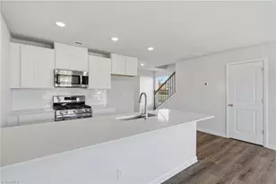 167 Plumtree Ct, King, NC 27021 - Photo 11