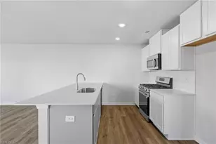 167 Plumtree Ct, King, NC 27021 - Photo 9