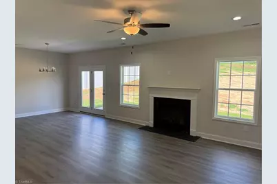 1628 Birtwick Park Street #88, Kernersville, NC 27284 - Photo 3