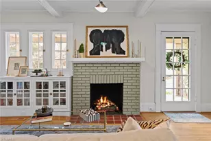 1606 End Pl W, Greensboro, NC 27403 - Photo 5