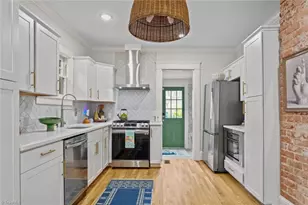 1606 End Pl W, Greensboro, NC 27403 - Photo 9