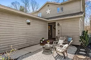 420 Chester Woods Ct, High Point, NC 27262 - Photo 3