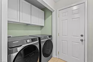 420 Chester Woods Ct, High Point, NC 27262 - Photo 19