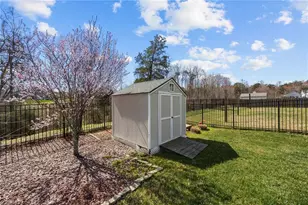 817 Blue Moon Ct, Greensboro, NC 27455 - Photo 29