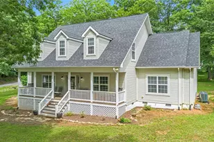 140 New Beginnings Dr, West Jefferson, NC 28694 - Photo 1