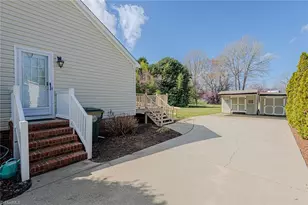303 N 7th St, Mebane, NC 27302 - Photo 17