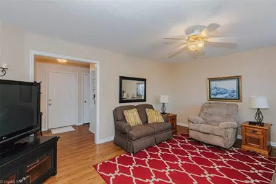 303 N Seventh Street, Mebane, NC 27302 - Photo 3