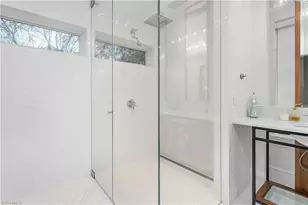 305 W Bessemer Ave, Greensboro, NC 27401 - Photo 29