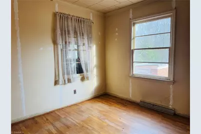 138 Glenn Williams Drive, Randleman, NC 27317 - Photo 5