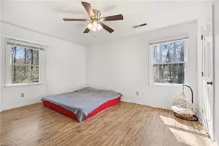 2326 W Vandalia Rd, Greensboro, NC 27407 - Photo 9