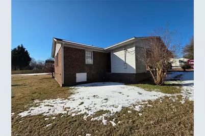 315 Gillespie Street, Greensboro, NC 27401 - Photo 17