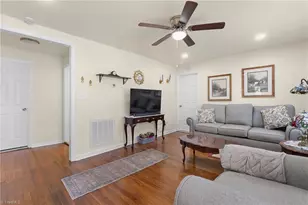 500 Pineywood Rd, Thomasville, NC 27360 - Photo 7