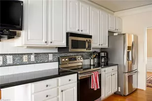 4095 Hastings Rd, Kernersville, NC 27284 - Photo 11