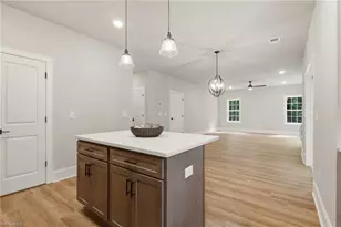 224 Longwood Dr, Winston-Salem, NC 27104 - Photo 9
