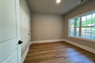 224 Longwood Dr, Winston-Salem, NC 27104 - Photo 11