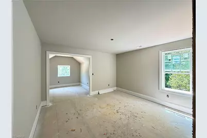 224 Longwood Drive, Winston-Salem, NC 27104 - Photo 13