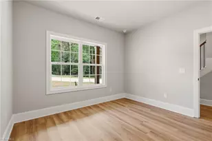 224 Longwood Dr, Winston-Salem, NC 27104 - Photo 13