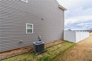 632 Wrenn Forest St, High Point, NC 27260 - Photo 31