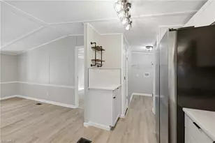 572 Fieldtop Dr, Winston-Salem, NC 27107 - Photo 17