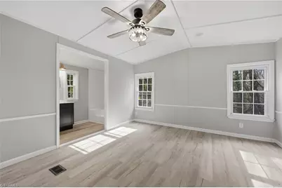 572 Fieldtop Drive, Winston-Salem, NC 27107 - Photo 19