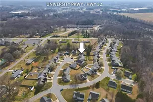 5812 Huckleberry Ct, Winston-Salem, NC 27105 - Photo 35