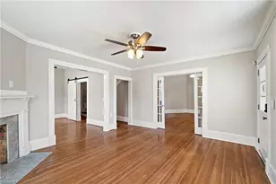 2002 Spring Garden St, Greensboro, NC 27403 - Photo 9