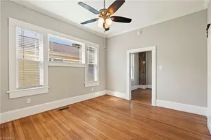 2002 Spring Garden St, Greensboro, NC 27403 - Photo 15