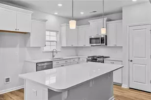 264 Yarrow Dr, Lexington, NC 27295 - Photo 5